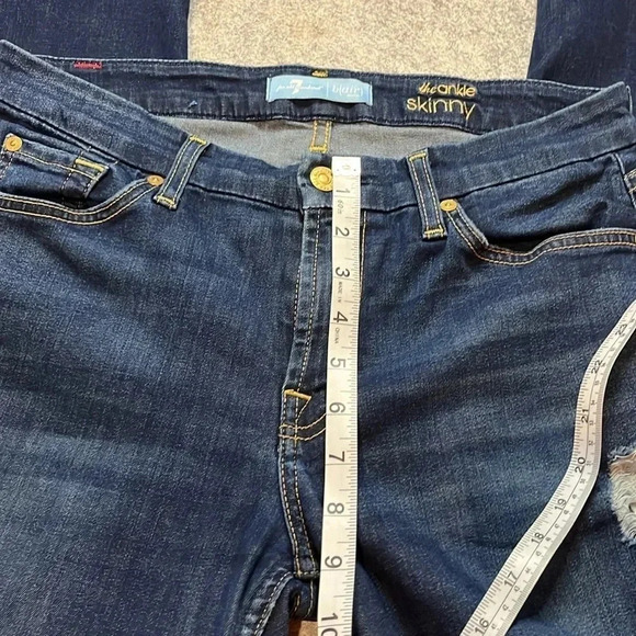 7 for all Mankind, The Ankle Skinny. Dark  Wash. Size 28. - Picture 10 of 10